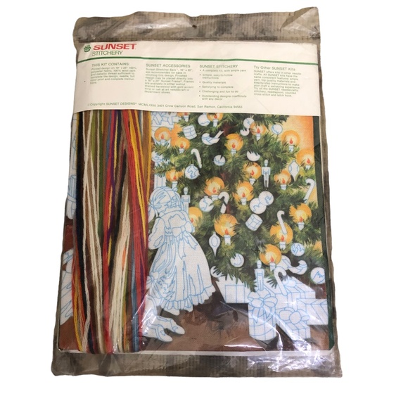 SUNSET Stitchery Kit THE WONDERMENT OF SANTA Vtg Christmas #2086 Cross-Stitch - Picture 6 of 14